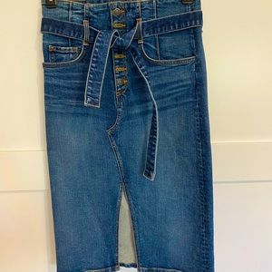 Veronica Beard denim skirt size 8